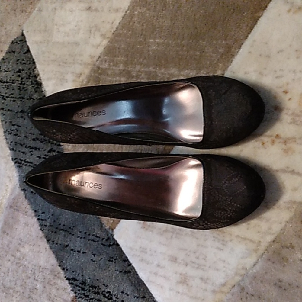 Ladies dress shoes